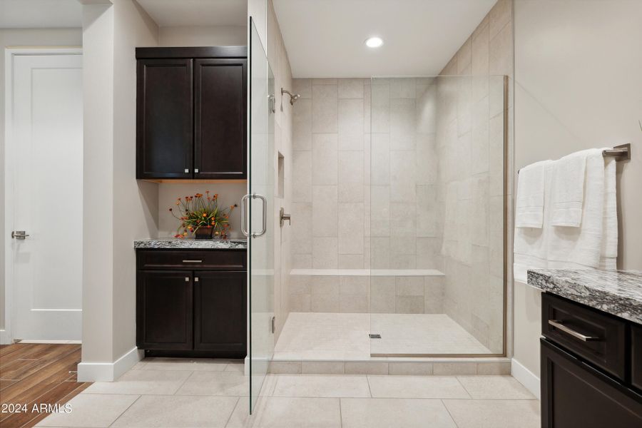 Guest Ensuite Shower