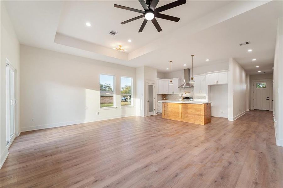 Convenience at its finest with this open concept living & dining area! Perfect for entertaining guests or spending quality time with your loved ones.