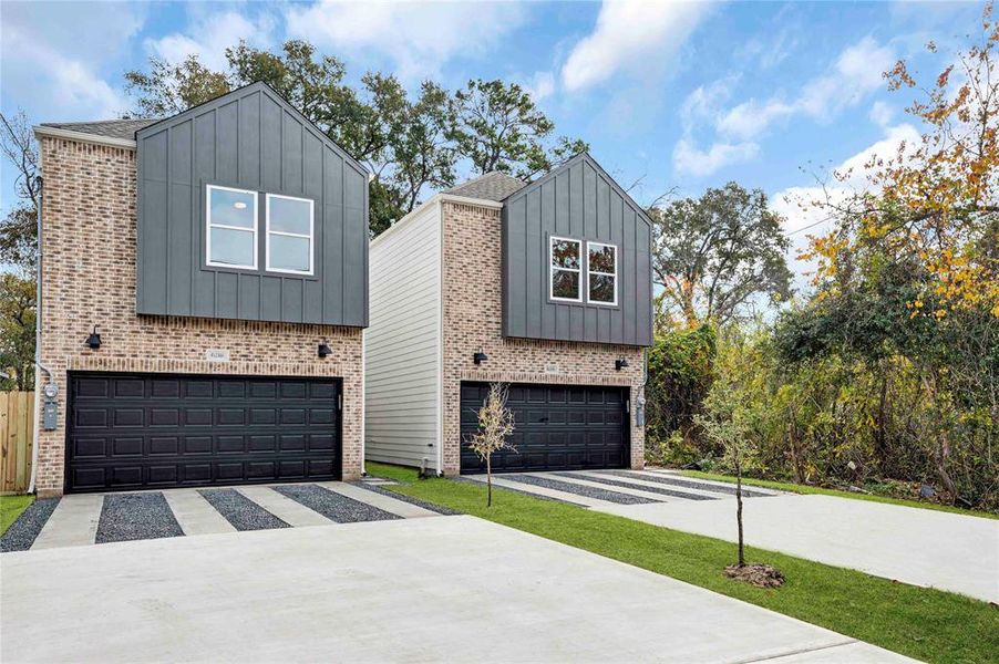 New construction Single-Family house 6218 Carver Road, Houston, TX 77091 - photo