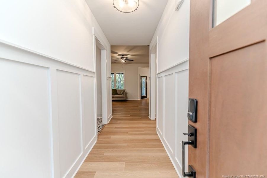 Entry / Foyer View