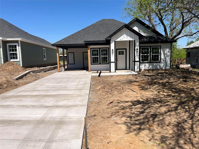 New construction Single-Family house 929 W Elm Street, Denison, TX 75020 - photo