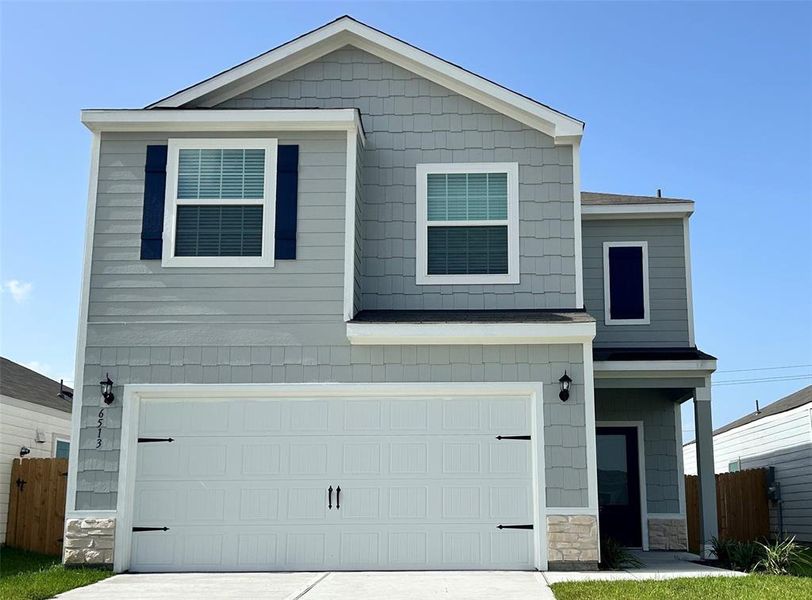 The beautiful Mesquite floor plan with great curb appeal!