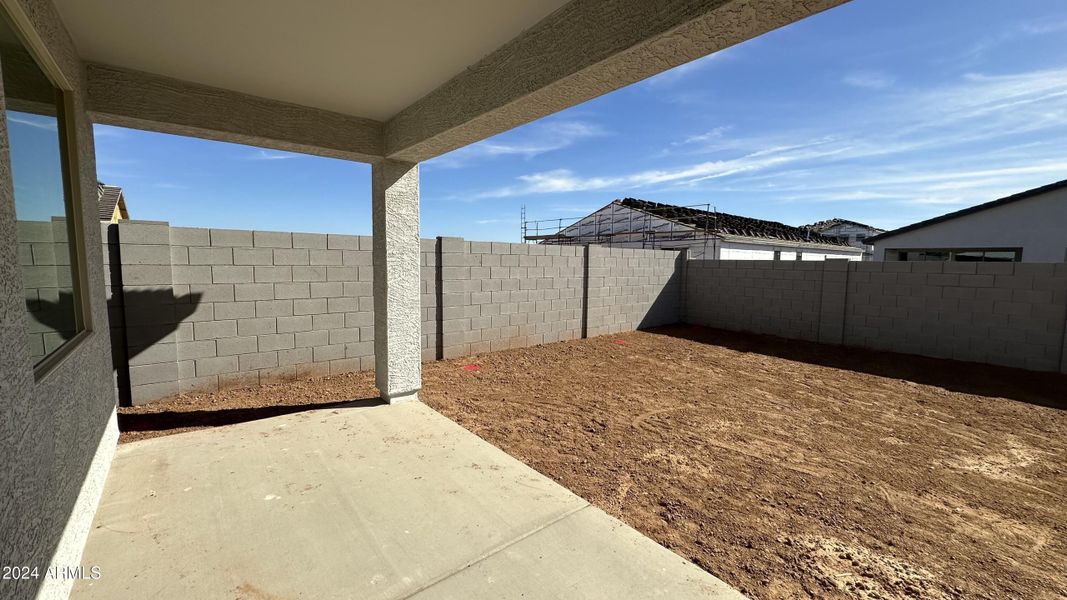 010 - Covered Patio