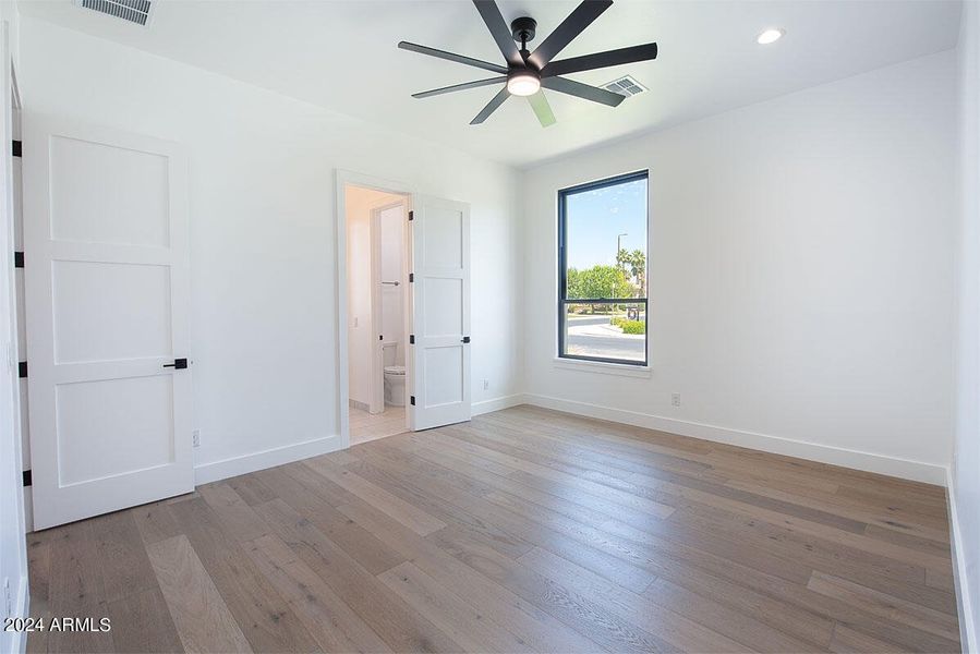 Guest Bedroom 4