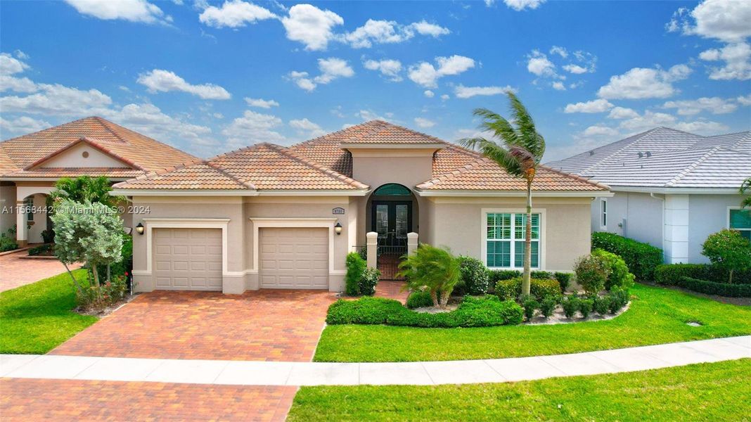 New construction Single-Family house 8765 Sw Flutto Way, Port St. Lucie, FL 34987 - photo