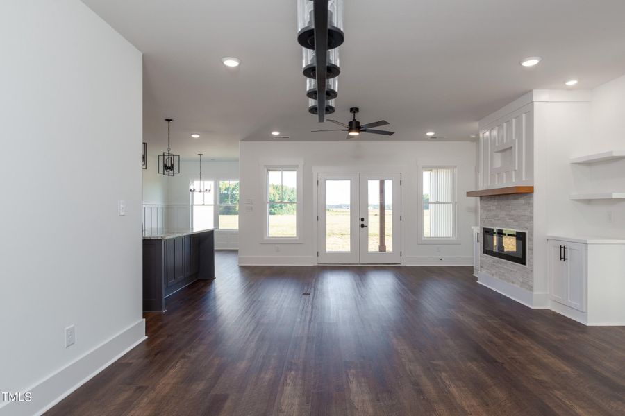 Family Room/Kitchen