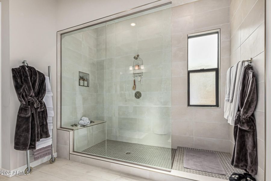 Primary Bedroom Walk-in Shower