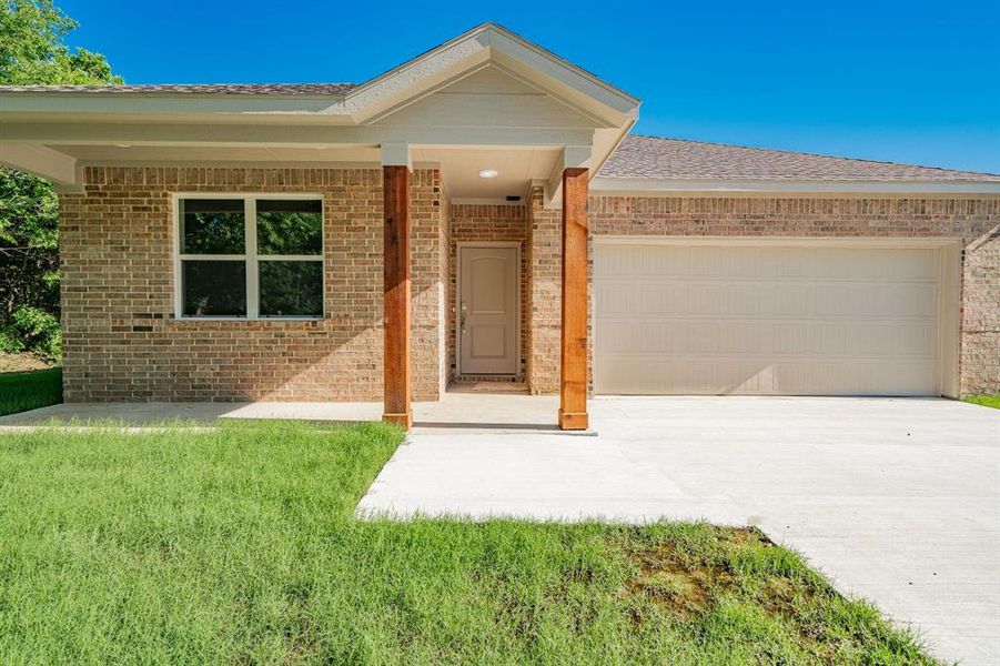 New construction Single-Family house 606 Crenshaw Street, Terrell, TX 75160 - photo