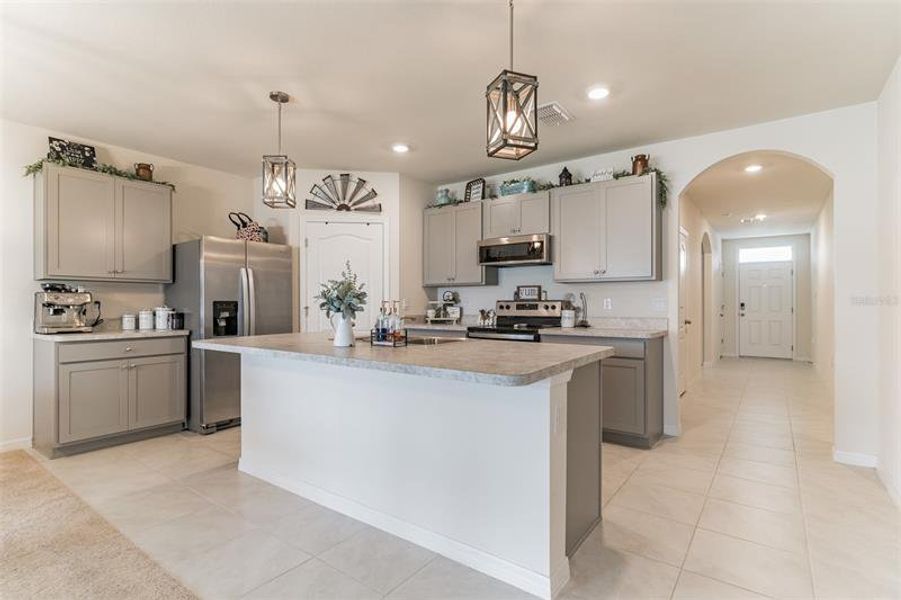 Kitchen With Large Island