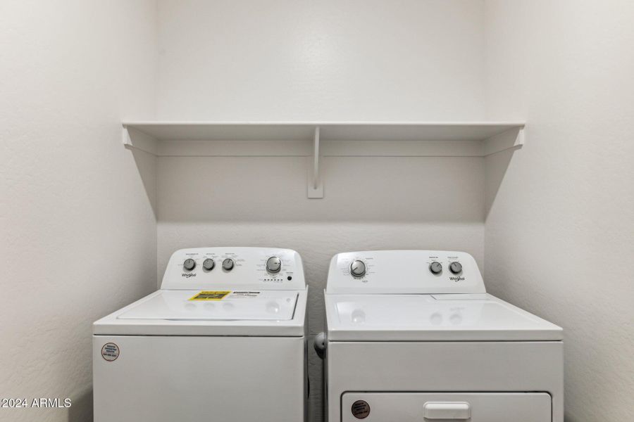 washer.dryer laundry room