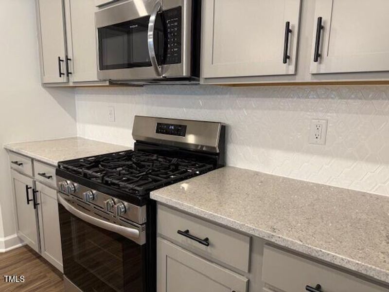 65 kitchen backsplash