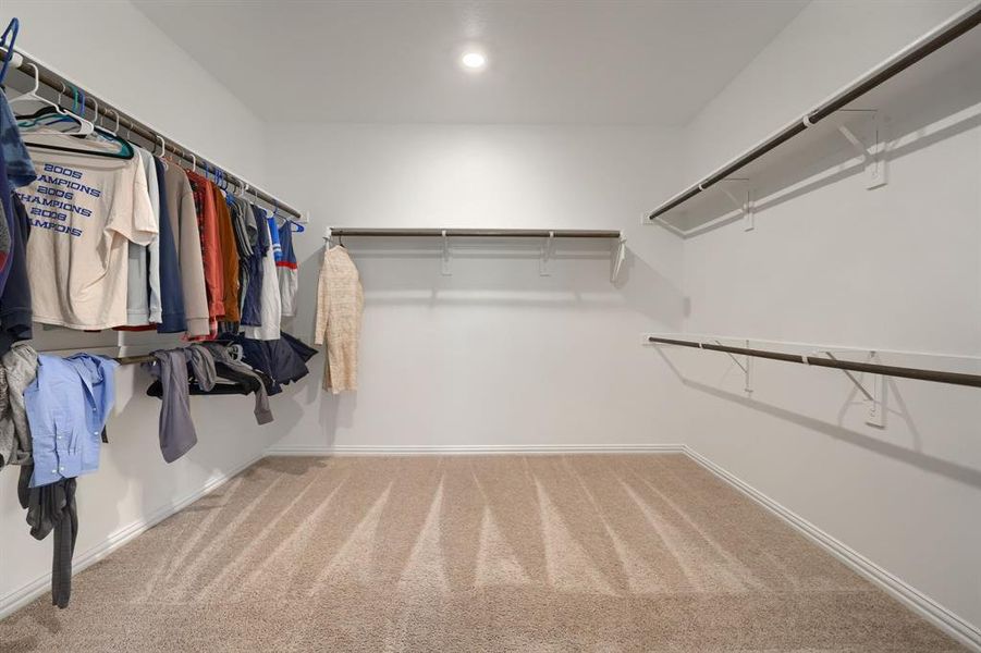 Huge walk-in-closet - in Primary bedroom