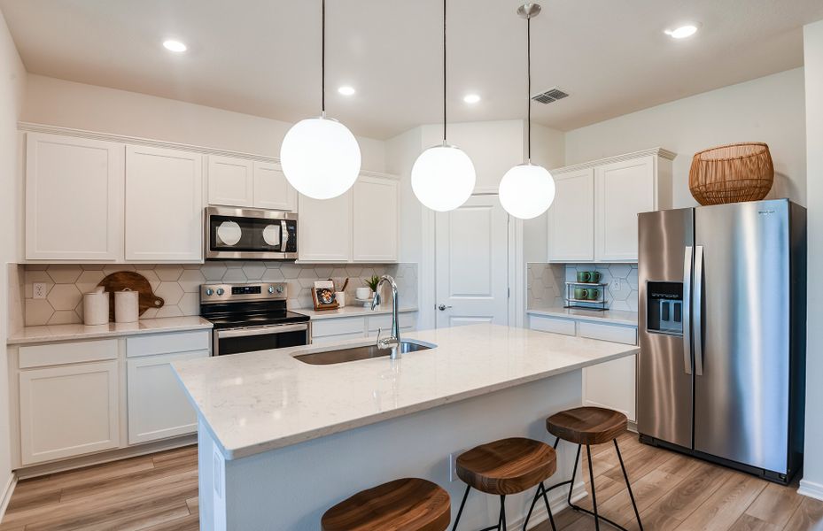 Open Kitchen, Perfect for Hosting