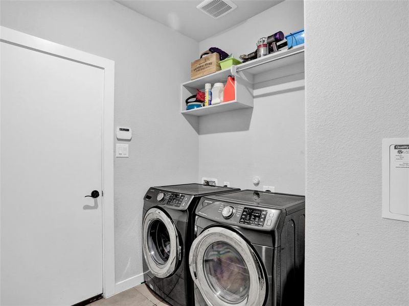 Laundry room with electric dryer hookup