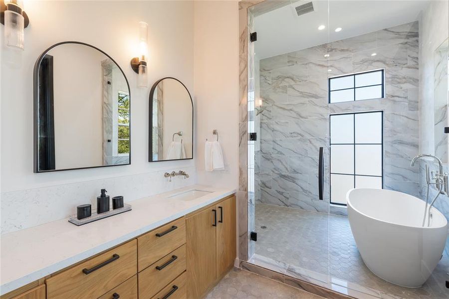 Soaking tub in primary bathroom