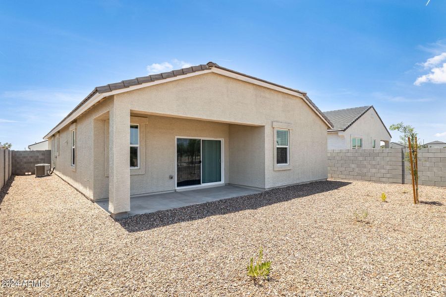 30-web-or-mls-18466-w-desert-hollow-dr-l