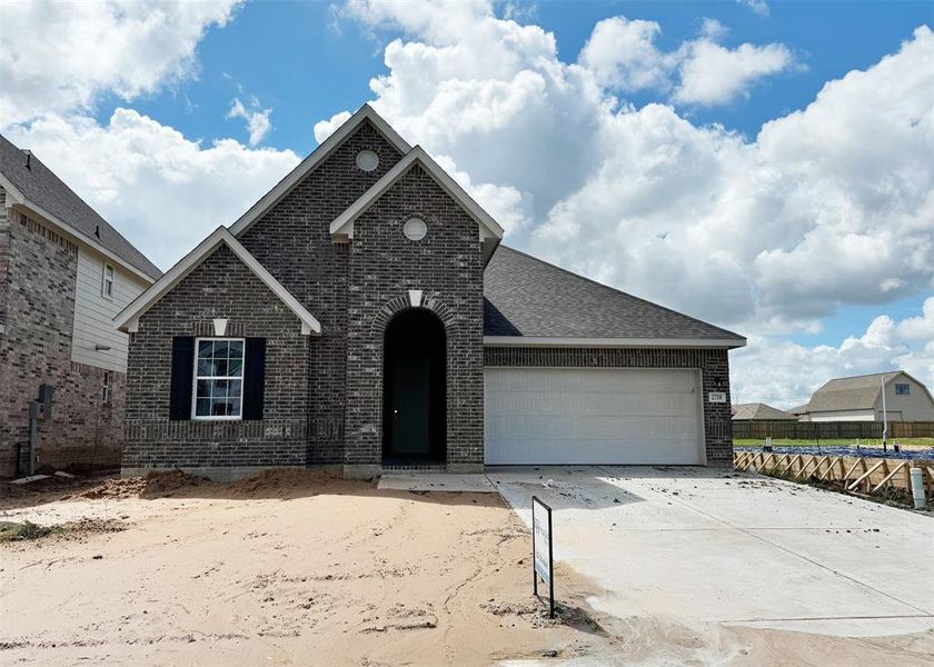 One-story home with 3 bedrooms, 2 baths and 2 car garage