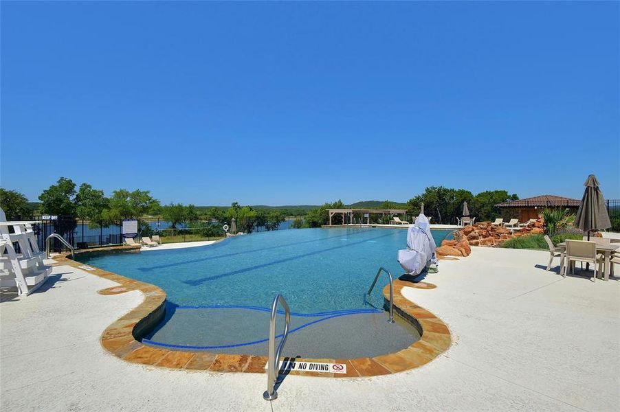 Resort style pool overlooking the lake!