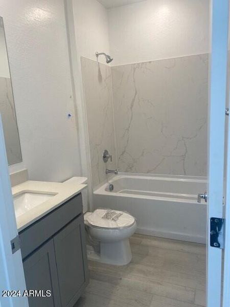 P20 Lot 35 Secondary Bathroom