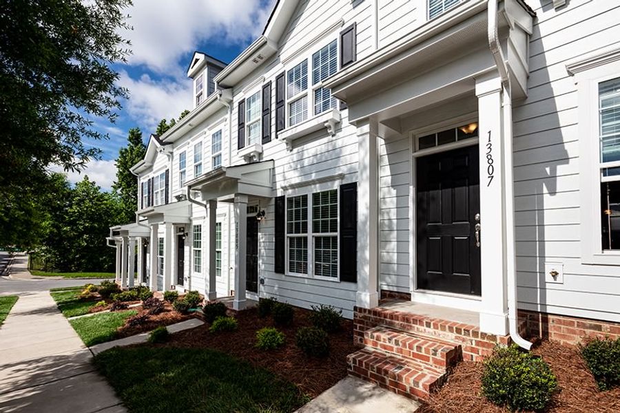 New construction Multi-Family house 8029 Jacey Lane, Charlotte, NC 28269 The Parkdale- photo