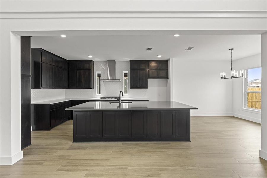 2280 Valencia  Kitchen