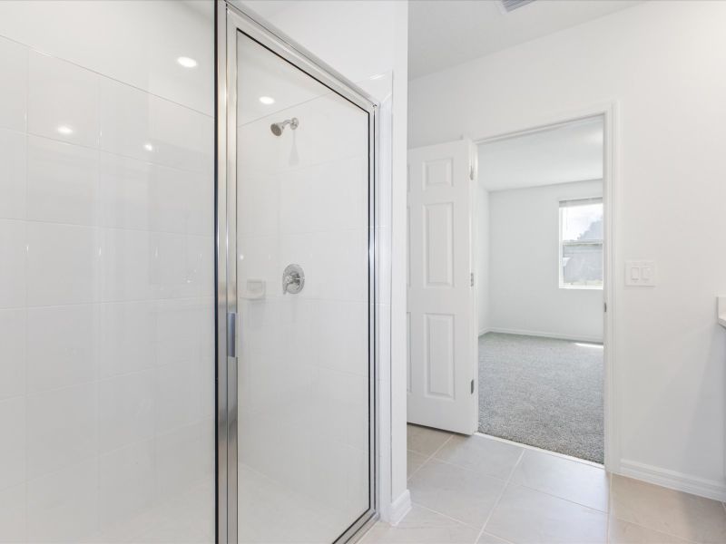 Primary bathroom in the Foxglove floorplan at 5166 Minneola Lane