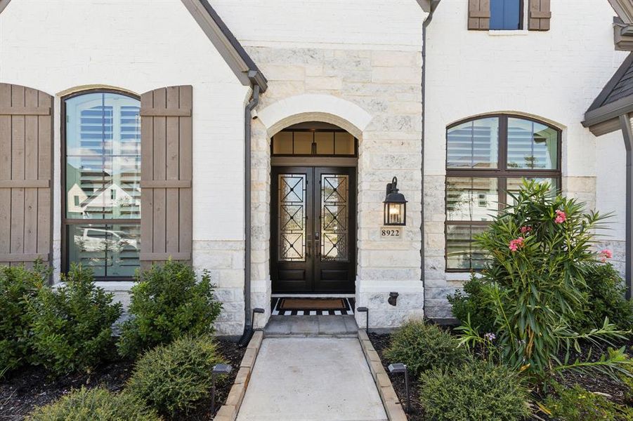 Impressive masonry work immediately grips your attention when approaching this 4BR/3.5BA home. Built with extreme care in 2022, the property boasts chic upgrades, premium finishes, and a phenomenal interior.