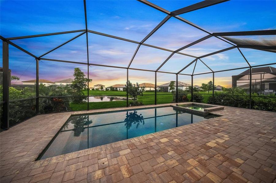 5121 Marina Basin - Heated Salt Water Pool & Spa