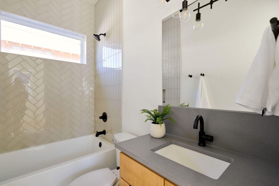 Casita Bathroom