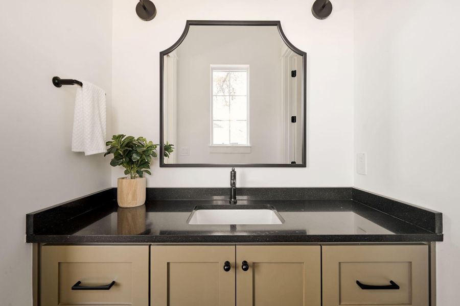 Split Jack/ Jill Bathroom