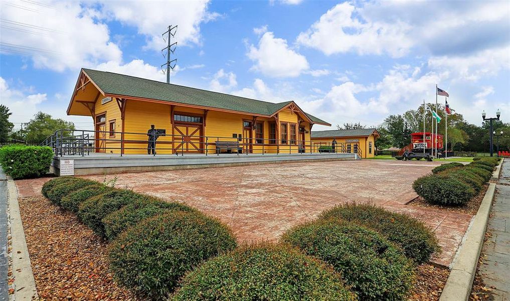 Tomball’s historic 1907 Depot museum contains train memorabilia, original artworks, antiques and two highly detailed model railroads.