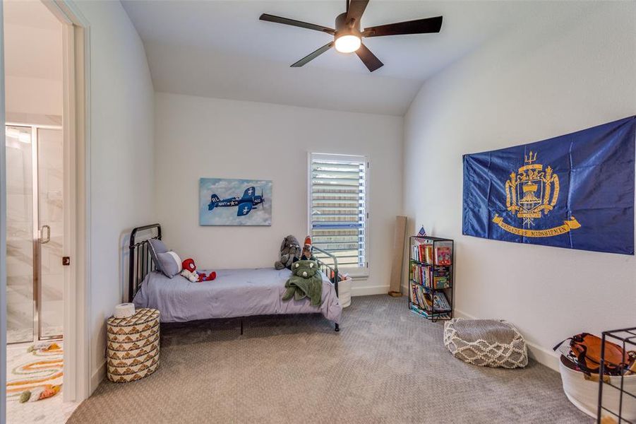 Bedroom with ensuite bath