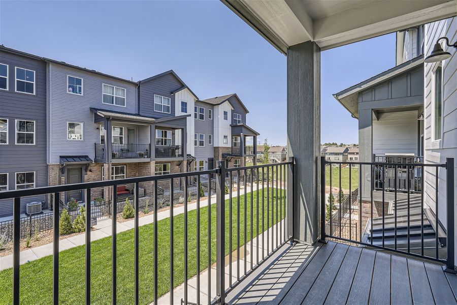 7015 cumbria ct - web quality - 027 - 33 balcony