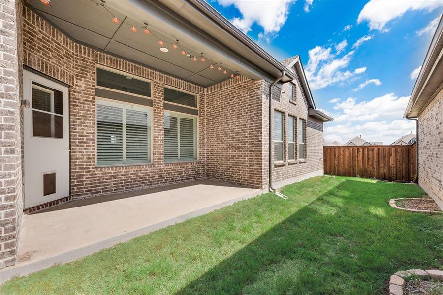 View of yard featuring a patio