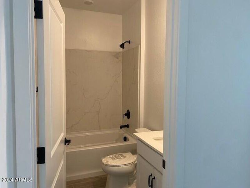 P20 Lot 36 Secondary Bathroom