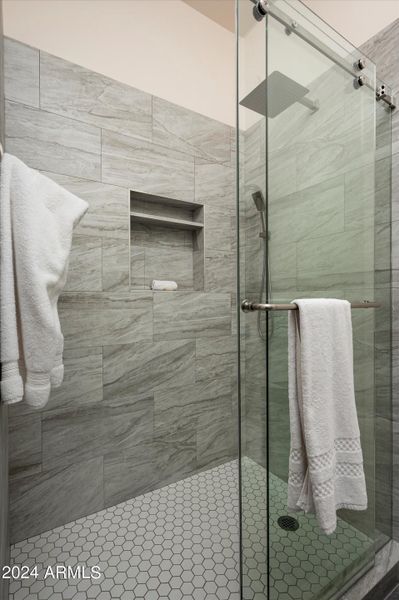 Guest Suite 2 Shower~