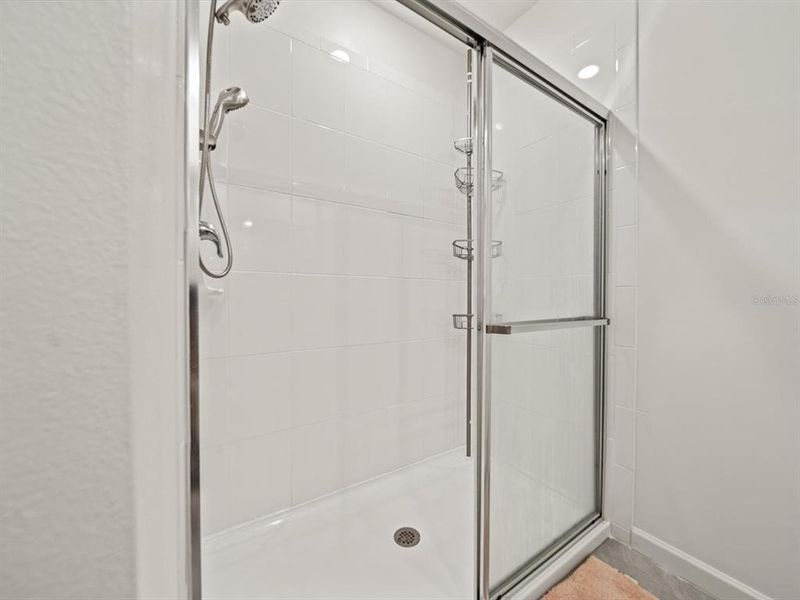 shower master suite