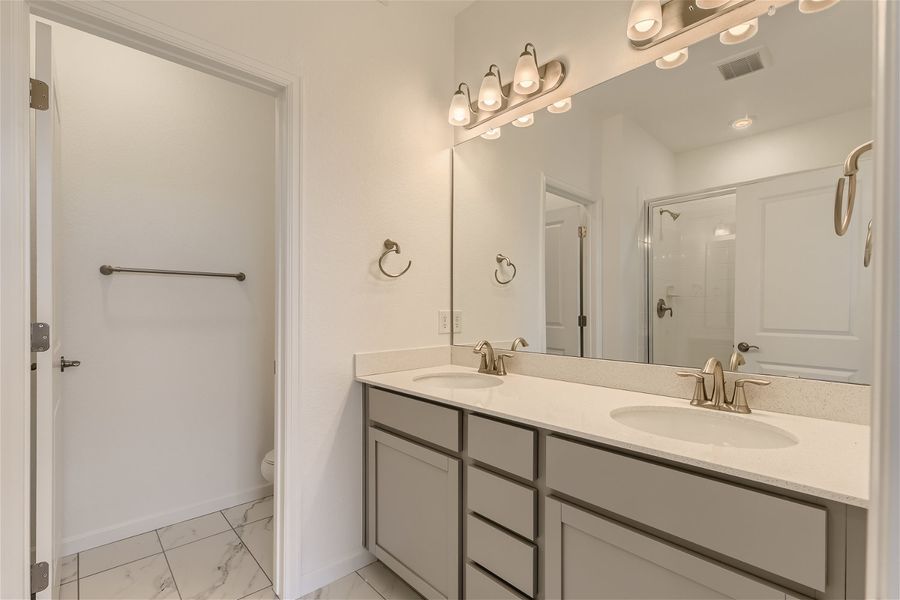 8421 galvani trail, #d littleton co - web quality - 015 - 17 2nd floor primary bathroom