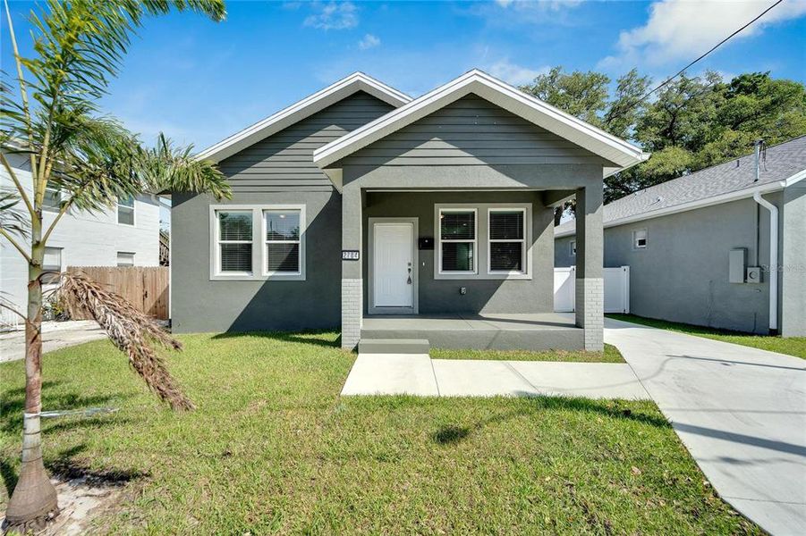New construction Single-Family house 2704 E 18Th Avenue, Tampa, FL 33605 - photo