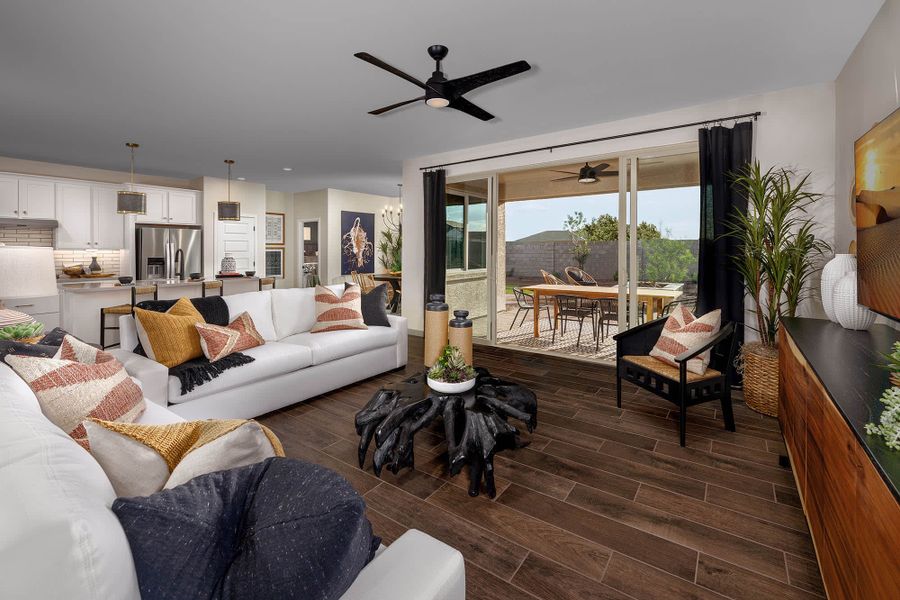 Great Room | Pastora | Sunrise Peak Series | New homes in Surprise, AZ | Landsea Homes
