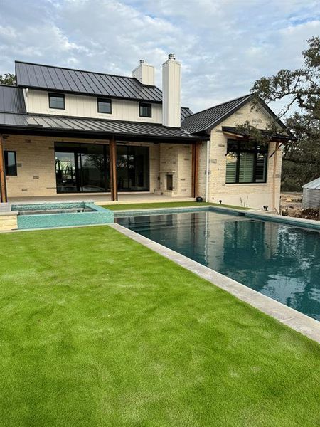 Covered porch and pool - example of to be built