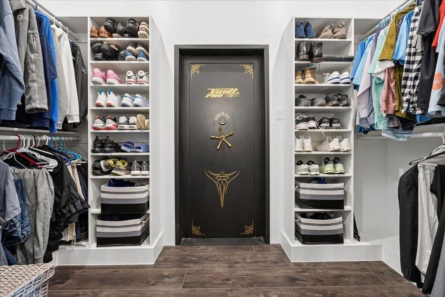 Spacious closet with wood-type flooring