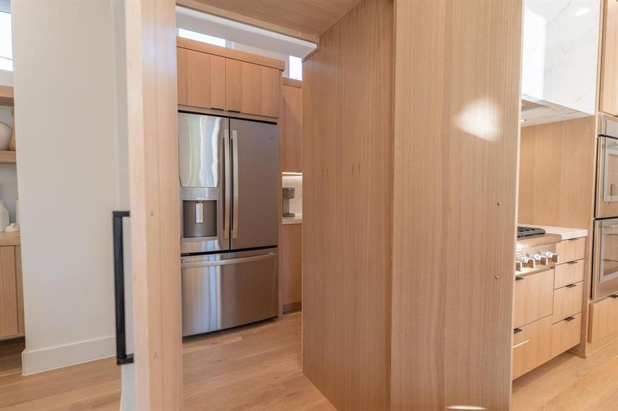 Hidden Butlers pantry with extra fridge