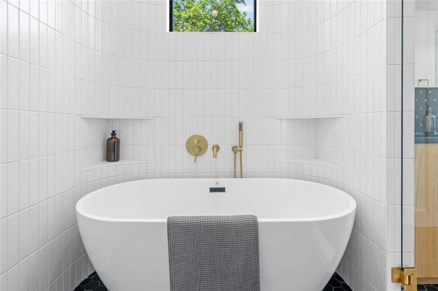 Large soaking tub