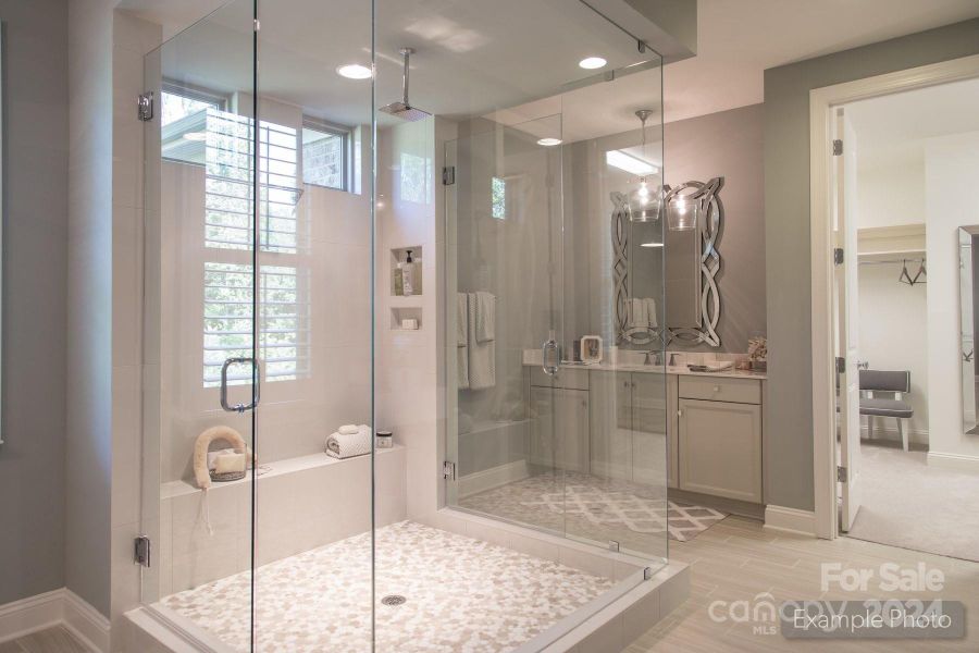 Luxurious Jewel Box shower