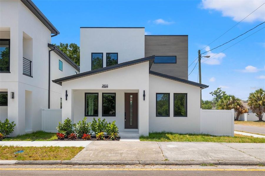 New construction Single-Family house 2910 N 22Nd Street, Tampa, FL 33605 - photo