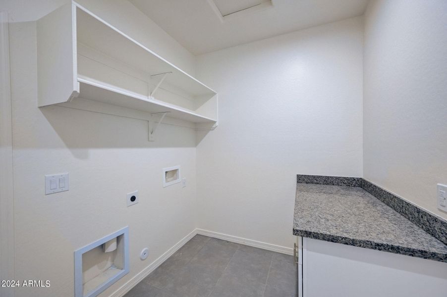 Modern Laundry Room