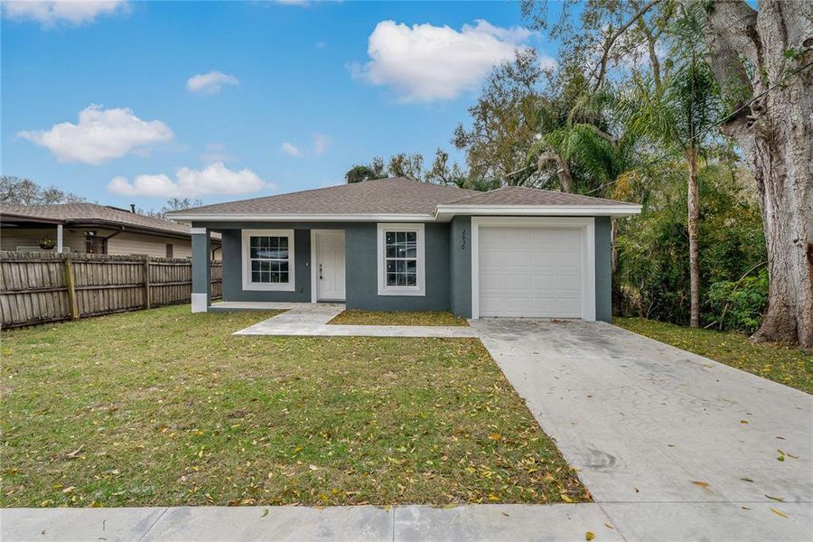 New construction Single-Family house 2630 Avenue Q Nw, Winter Haven, FL 33881 - photo