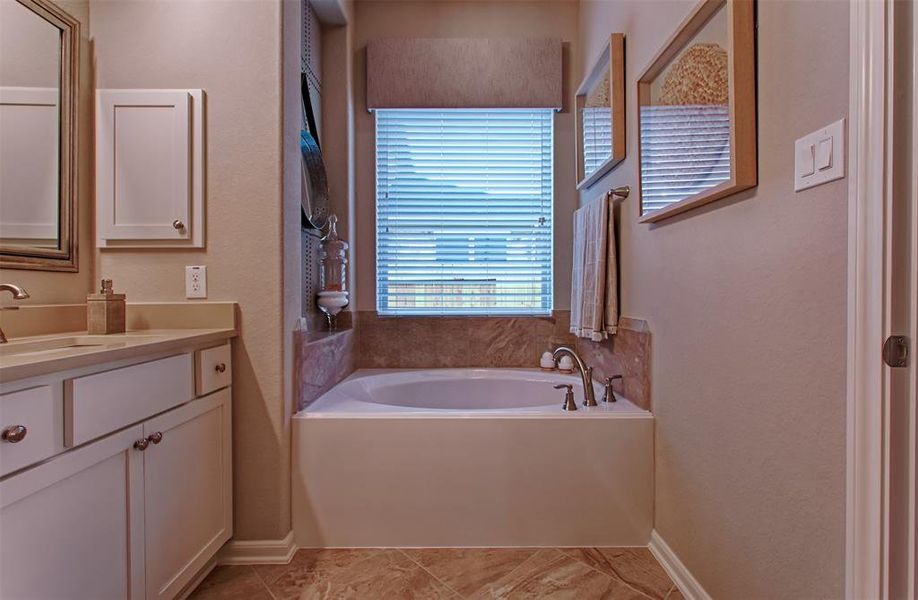 Photos are REPRESENTATIVE of the home /floor plan and are NOT of the actual home.  Selections, features, and room options may vary.  For more info., contact Chesmar Homes.