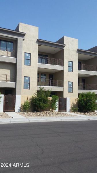 New construction Single-Family house 9721 North 5th Street, Phoenix, AZ 85020 - photo